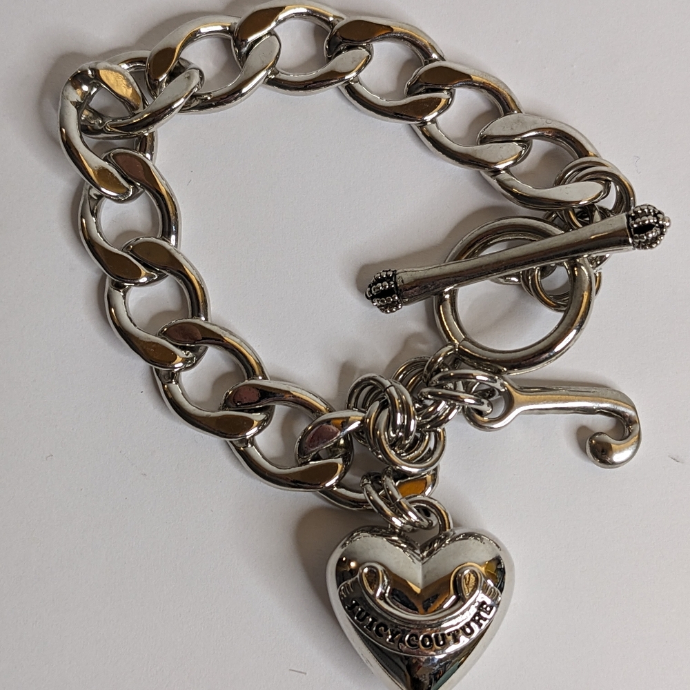 Vintage Juicy Couture Chunky Toggle Heart Charm Bracelet - Picture 2 of 4